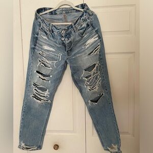 American Eagle Outfitters Distressed Blue Jeans